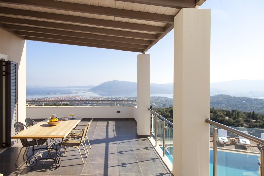 Alivia Lefkas Luxury Villas Apolpaina Eksteriør bilde