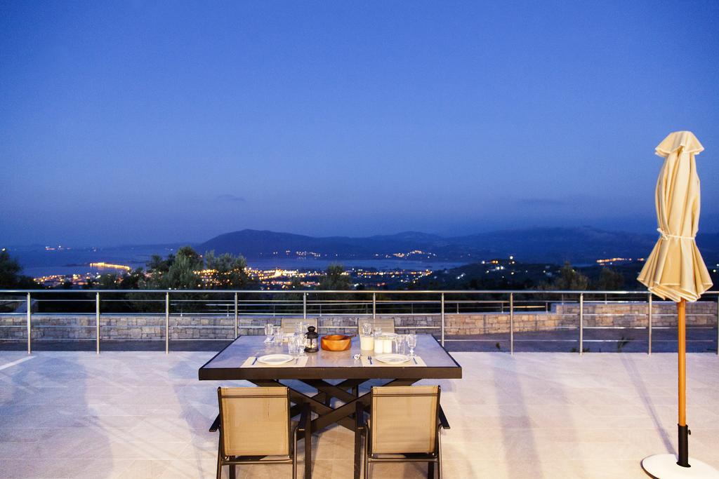 Alivia Lefkas Luxury Villas Apolpaina Eksteriør bilde
