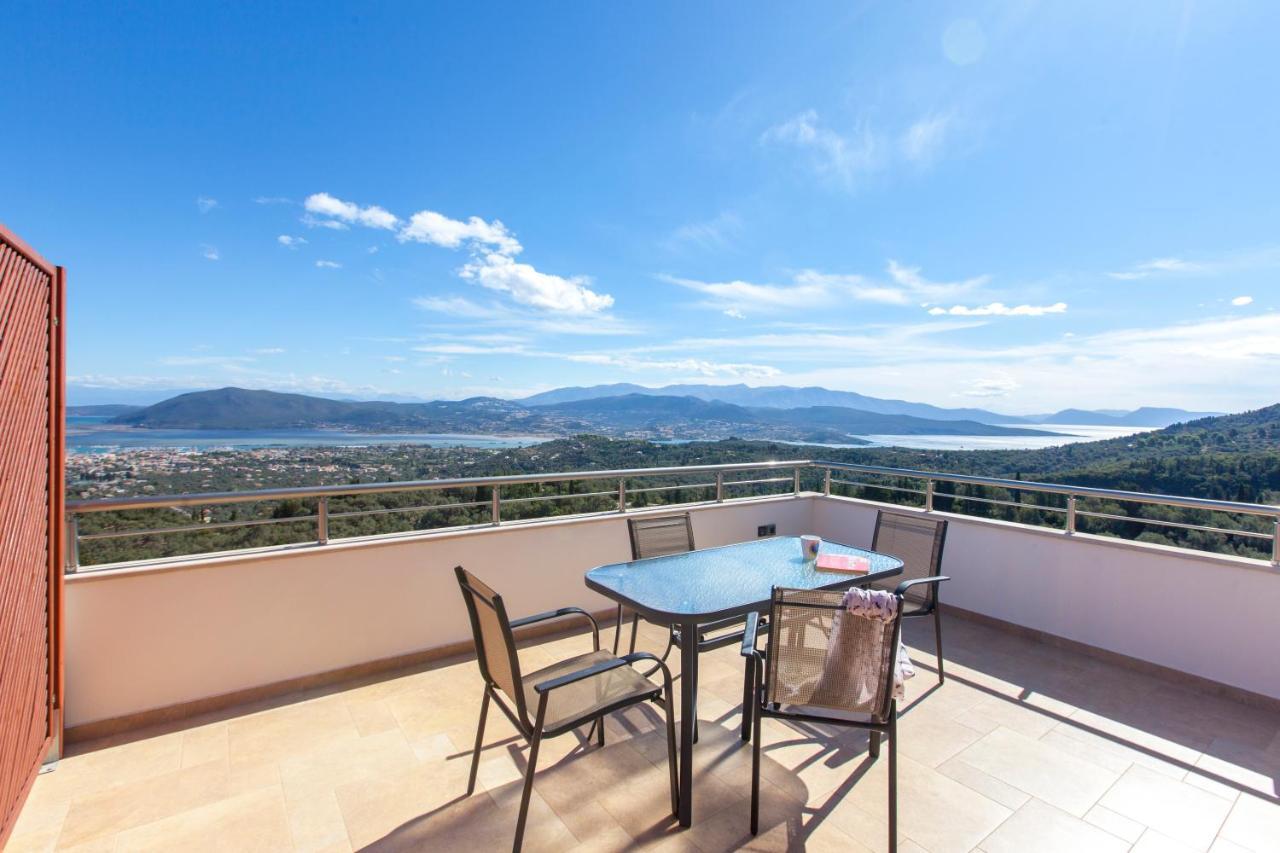 Alivia Lefkas Luxury Villas Apolpaina Eksteriør bilde