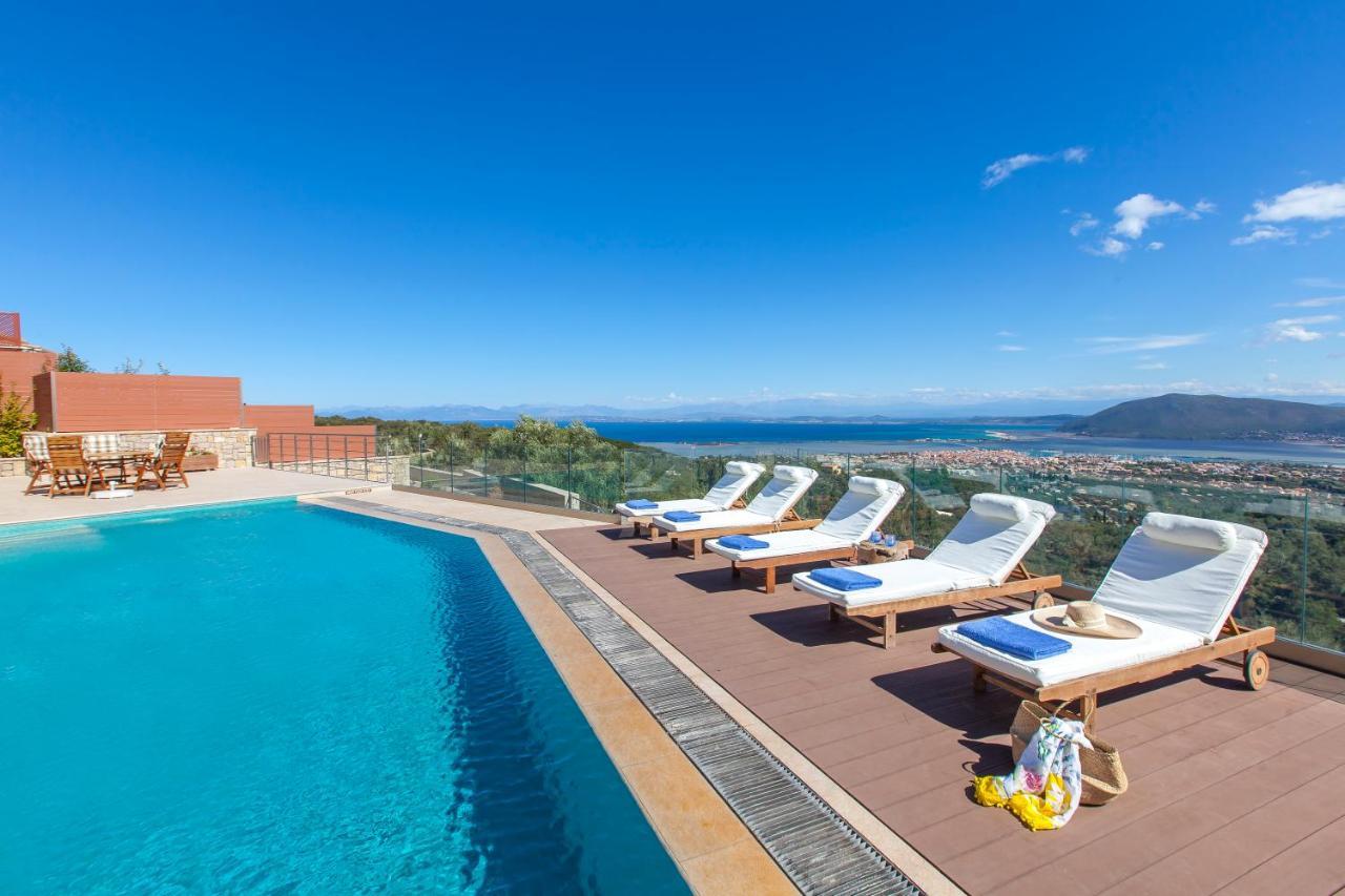 Alivia Lefkas Luxury Villas Apolpaina Eksteriør bilde